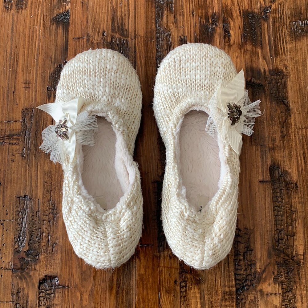 Vera Wang Slippers